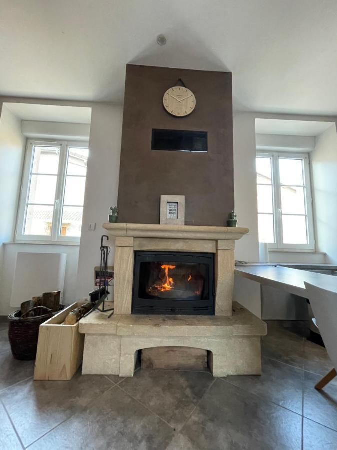 Gite De La Grenouillette Saint-Maurice-de-Satonnay Εξωτερικό φωτογραφία